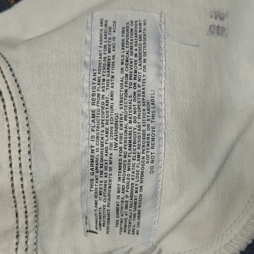 Mens - Wrangler 13 Original FR Jeans (FR13MWZ), size 38x30 - Picture 7 of 9